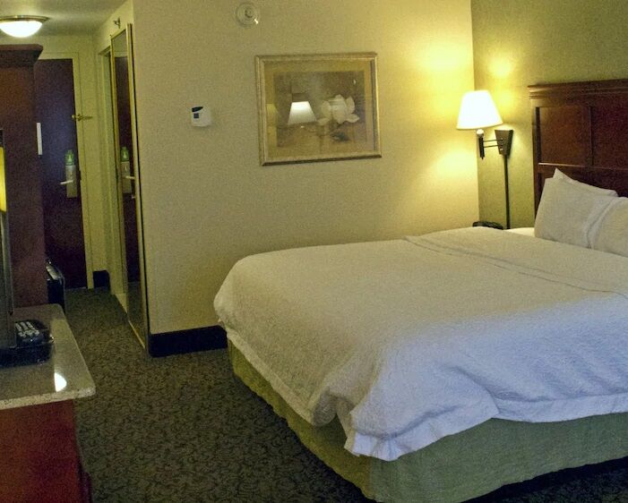 Hampton Inn Ιθάκη Εξωτερικό φωτογραφία